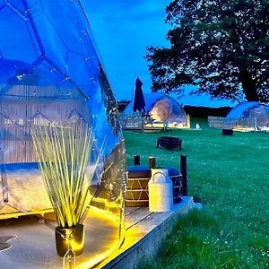 Deerstone Glamping-boulsworth Hill Dome Hot Tub Luxury tent